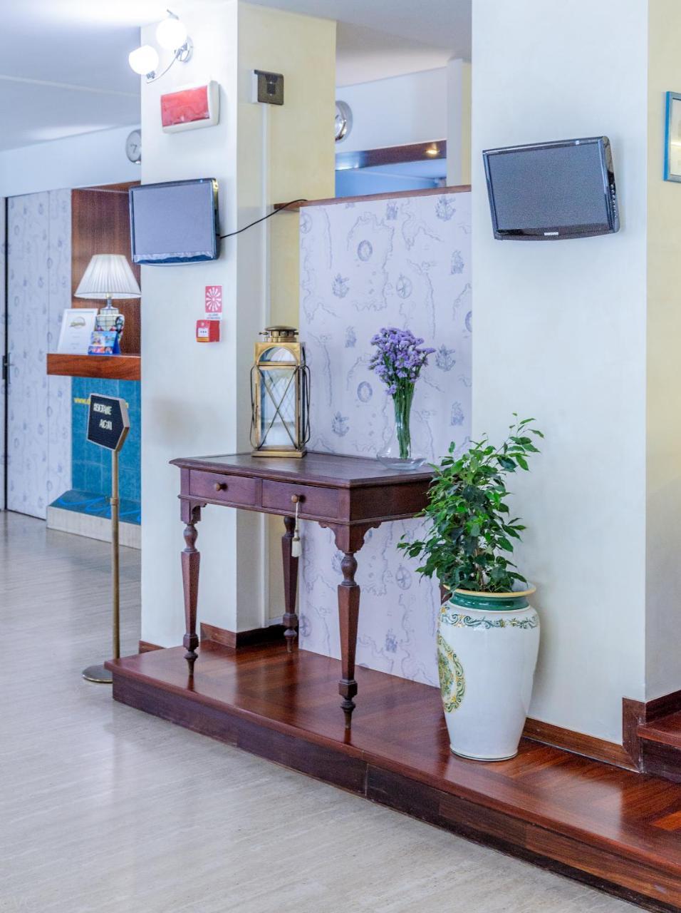 Eurhotel Rimini Luaran gambar